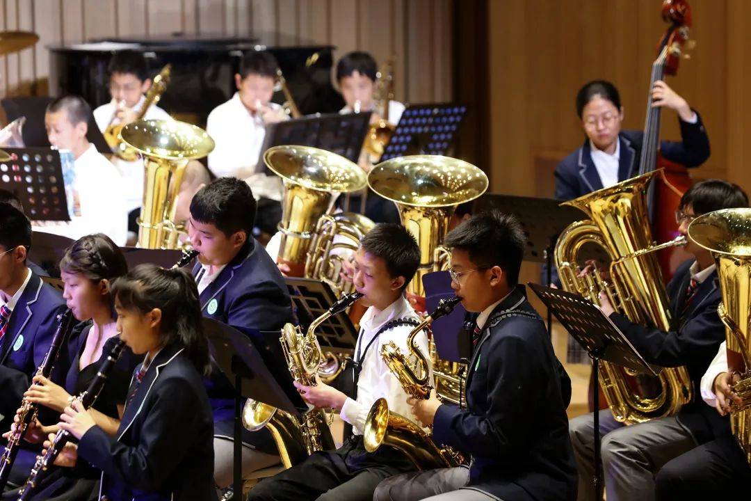 大兴一中与北京市少年宫管乐团及四所学校乐团进行交流演出_